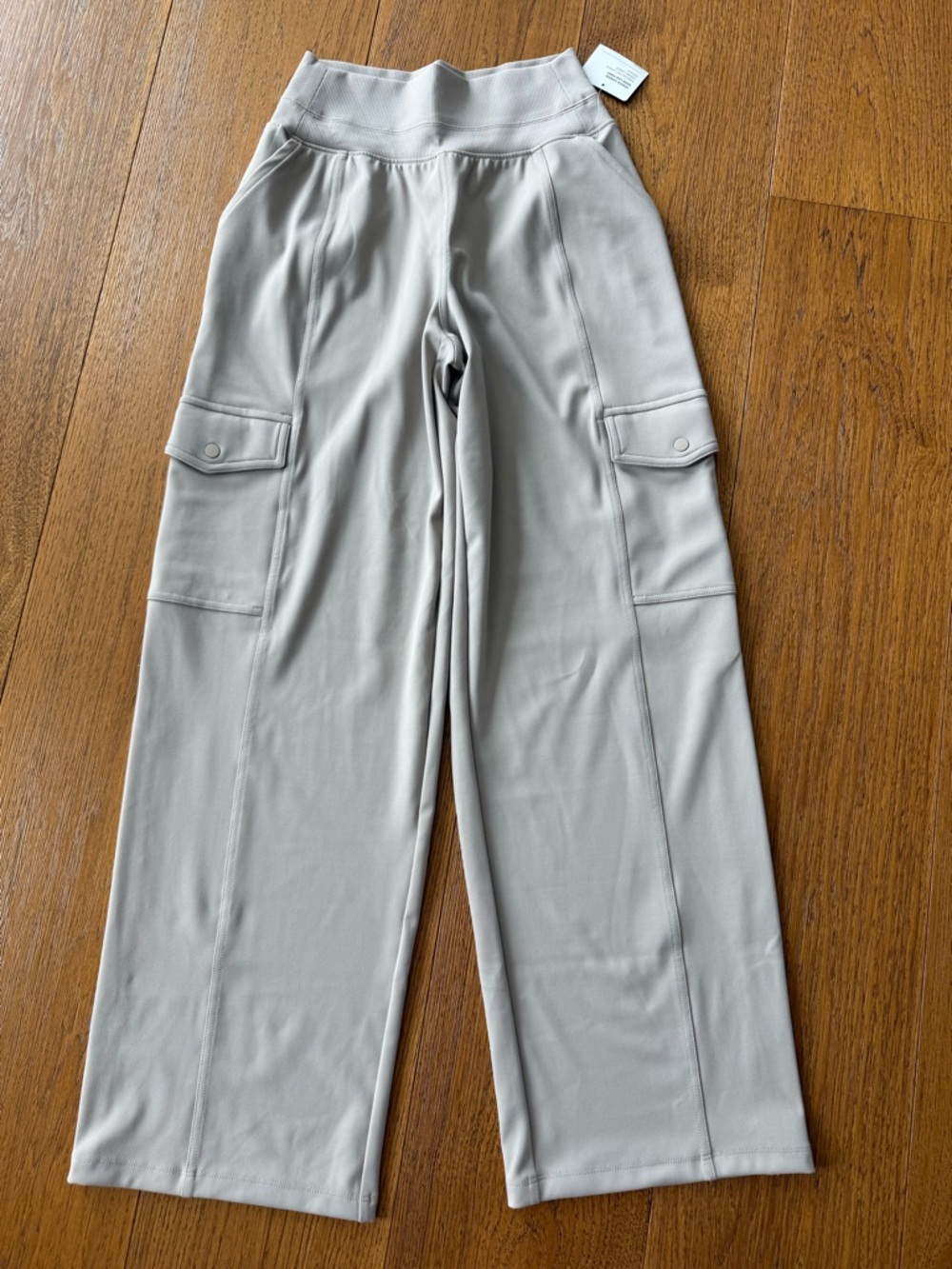 Athleta Venice Cargo Wide Leg Cargo Pants in Light Tan - Picture 1 of 10